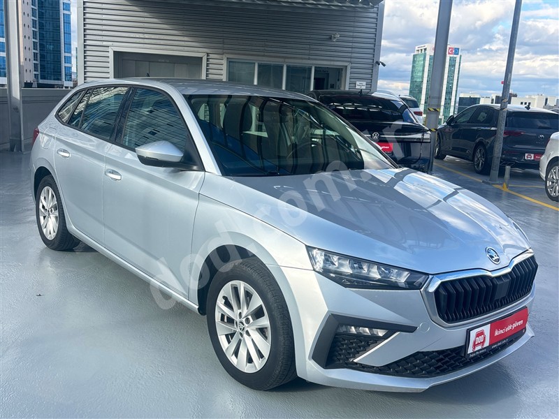 Skoda SCALA 2024 66.172 km 3