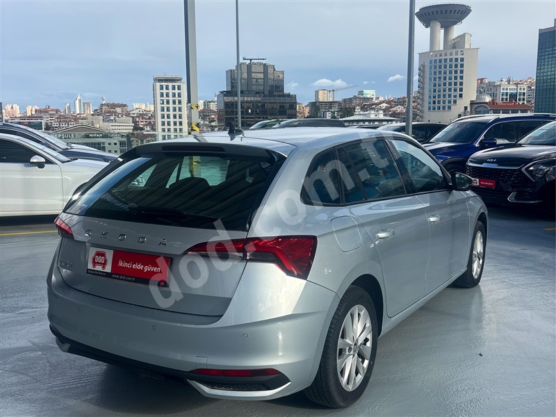 Skoda SCALA 2024 66.172 km 5