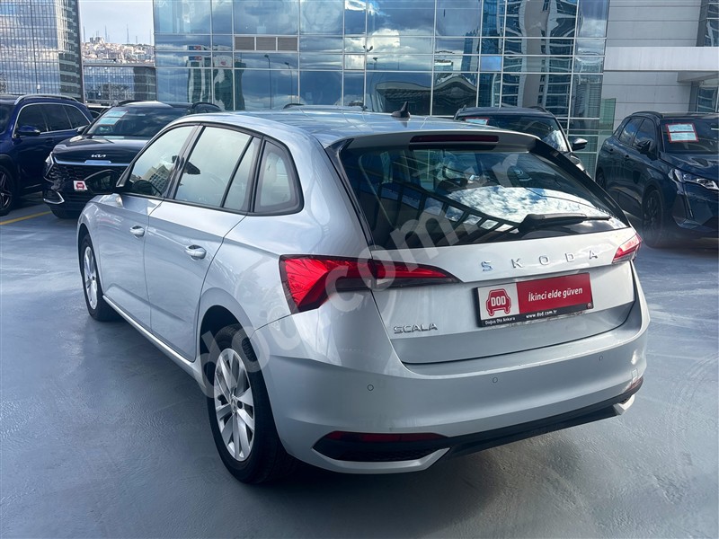 Skoda SCALA 2024 66.172 km 7