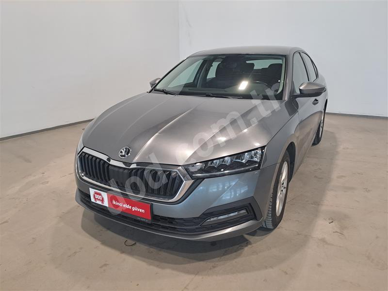 Skoda OCTAVIA 2023 219.585 km