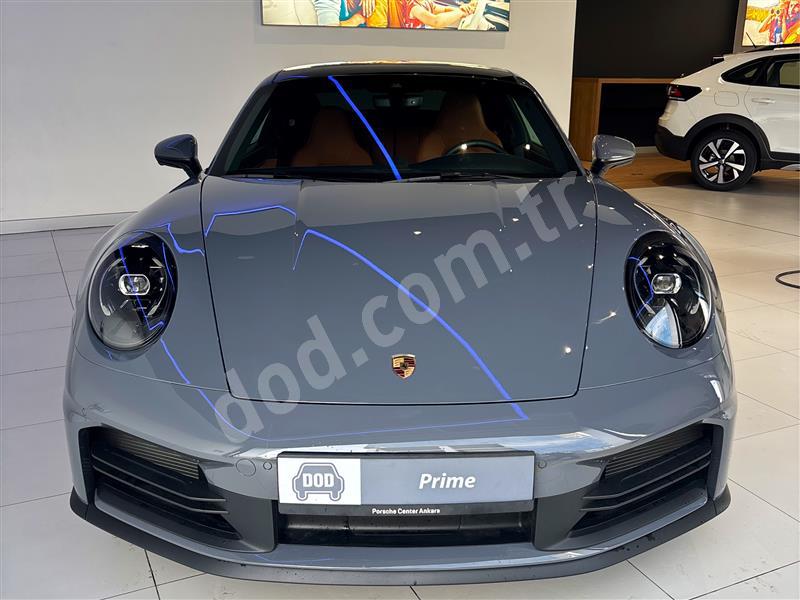 Porsche 911 CARRERA 2024 281 km 2