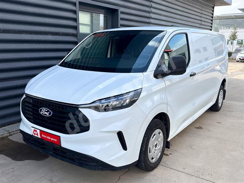 Ford TRANSIT CUSTOM 2025 26.558 km 1