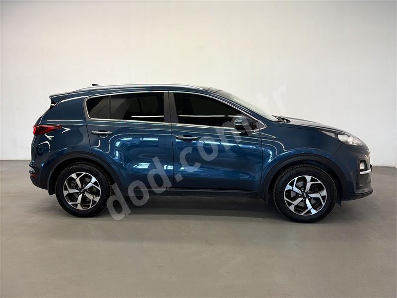 Kia SPORTAGE 2021 84.415 km 4