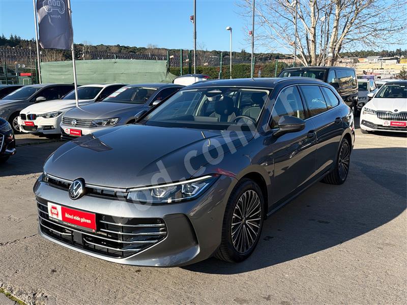 Volkswagen PASSAT 2024 9.017 km