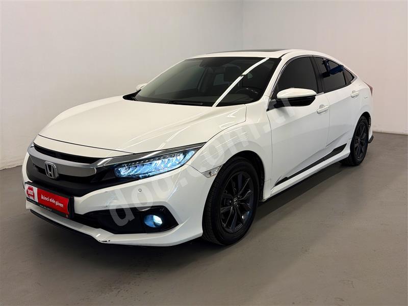 Honda CIVIC 4DR 2020 90.236 km