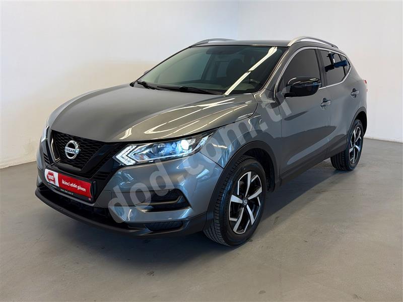 Nissan QASHQAI 1.3 DIG-T 160 VISIA 2020 125.916 km 1