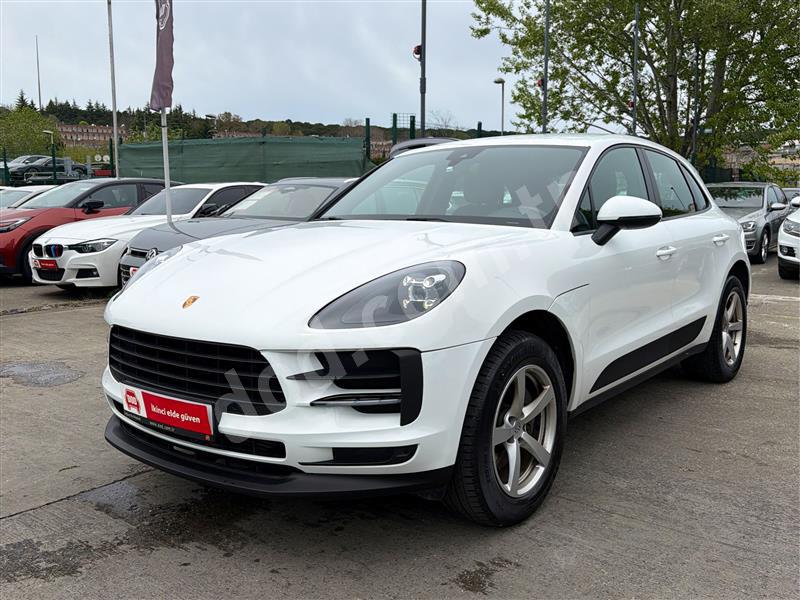 Porsche MACAN 2021 100.368 km