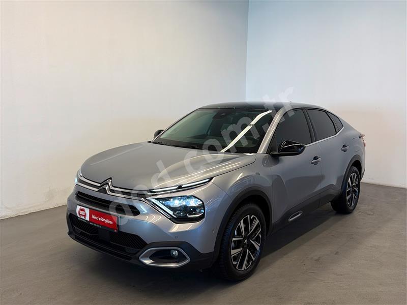Citroen C4 X 2023 75.582 km 1