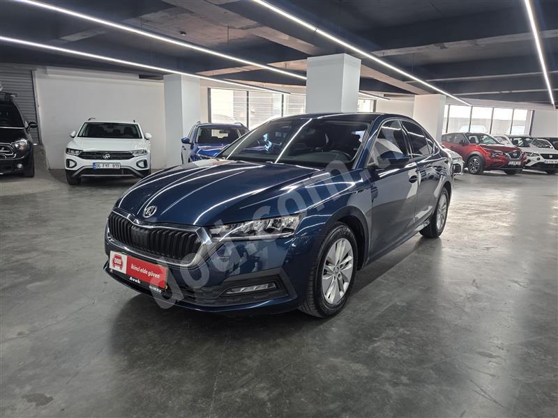 Skoda OCTAVIA 2021 90.686 km