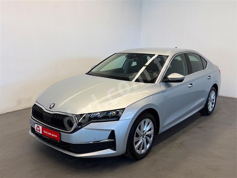 Skoda OCTAVIA 2025 32.114 km