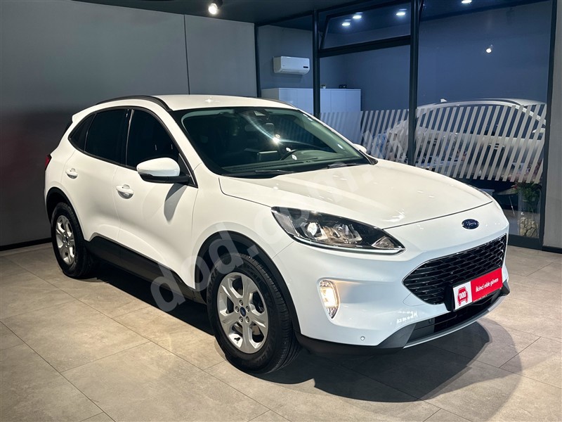 Ford KUGA 2022 104.496 km 3
