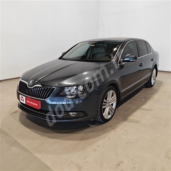 Skoda SUPERB 2014 237.763 km 1