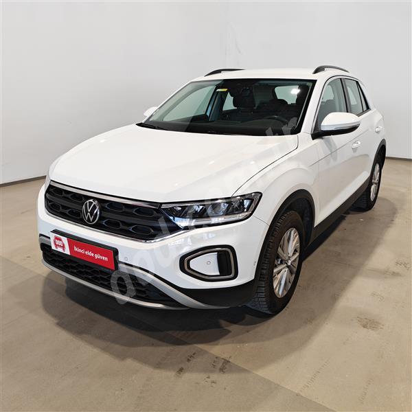 Volkswagen T-ROC 2023 24.637 km