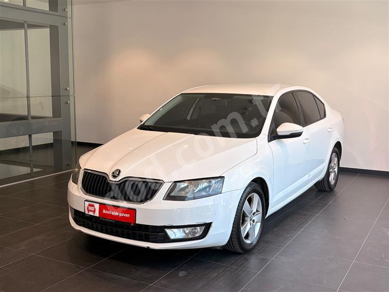 Skoda OCTAVIA 2017 230.945 km