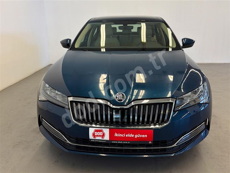 Skoda SUPERB 2022 86.677 km 2