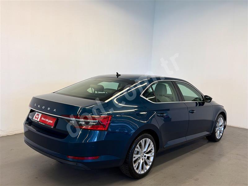 Skoda SUPERB 2022 86.677 km 5