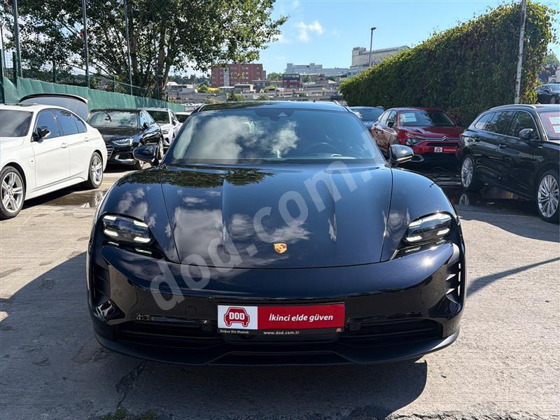 Porsche TAYCAN GTS 2023 36.612 km 2
