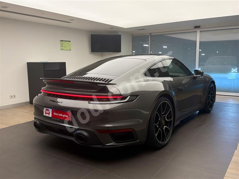 Porsche 911 TURBO S 2023 8.199 km 5