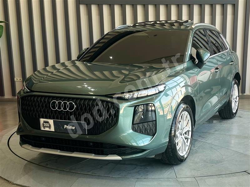 Audi Q3 2025 17.697 km 1
