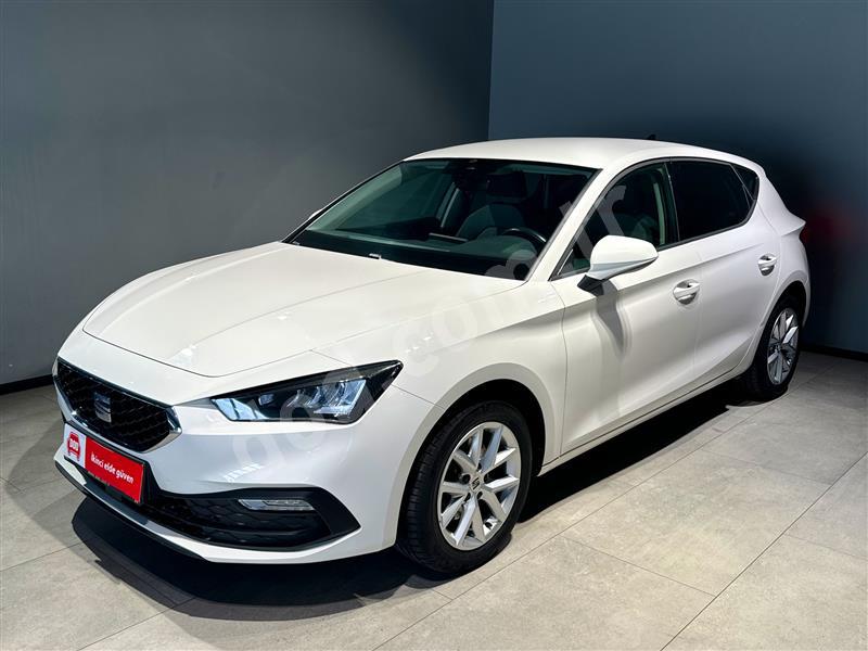SEAT SEAT LEON 2021 105.758 km