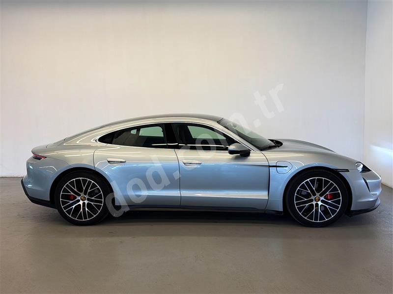 Porsche TAYCAN 4S 2023 43.358 km 4