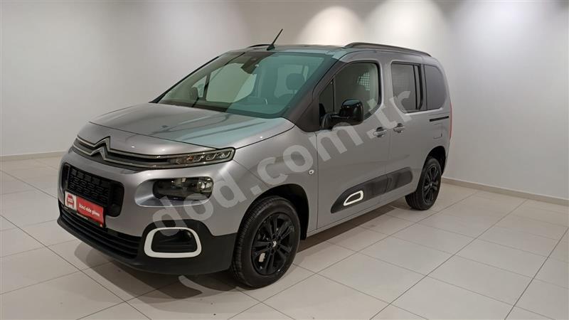 Citroen BERLINGO 2023 65.145 km