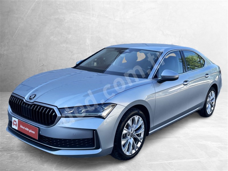 Skoda SUPERB 2025 24.795 km