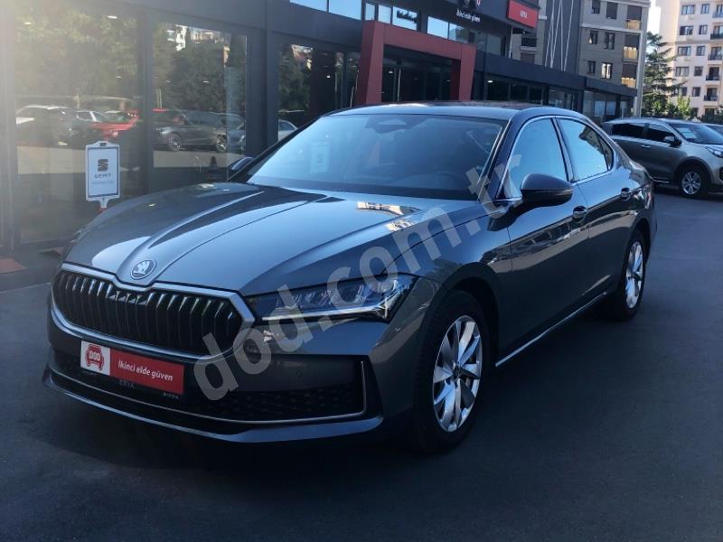 Skoda SUPERB 2025 6.750 km
