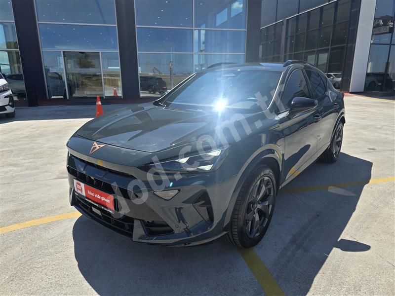 Cupra FORMENTOR E-HYBRID 2025 6.013 km 1