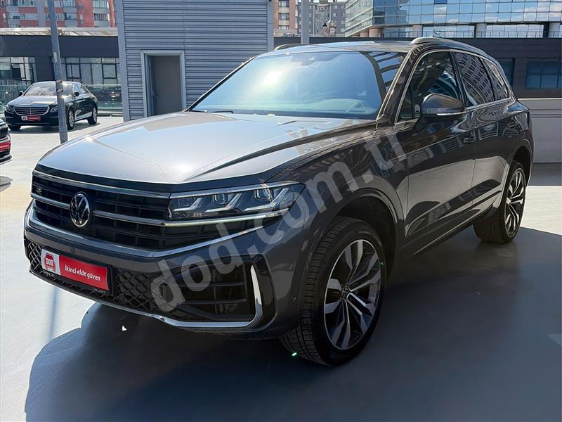 Volkswagen TOUAREG 2023 845 km