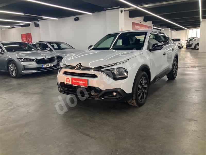 Citroen C4 X 2024 45.753 km