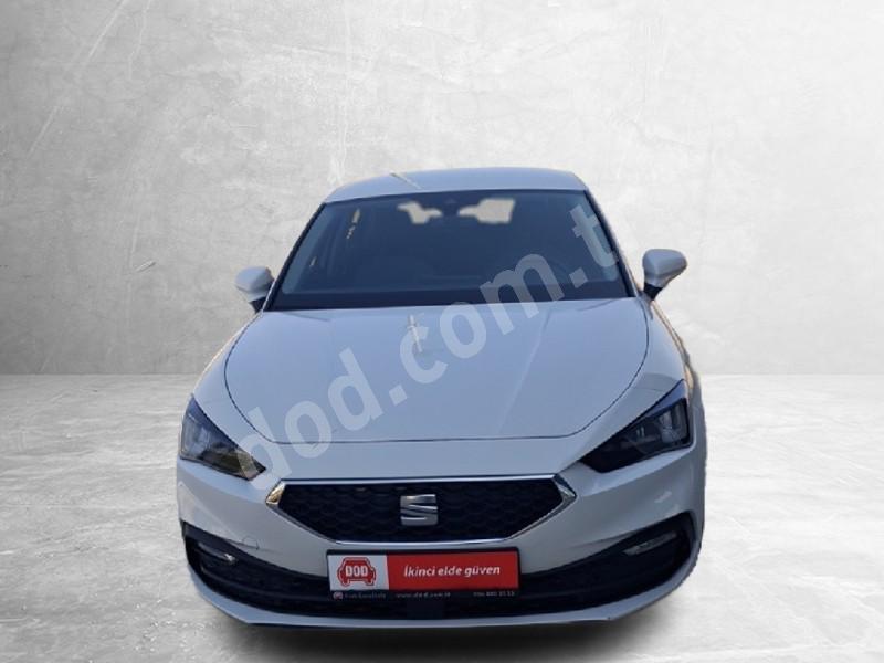 SEAT SEAT LEON 2021 59.972 km