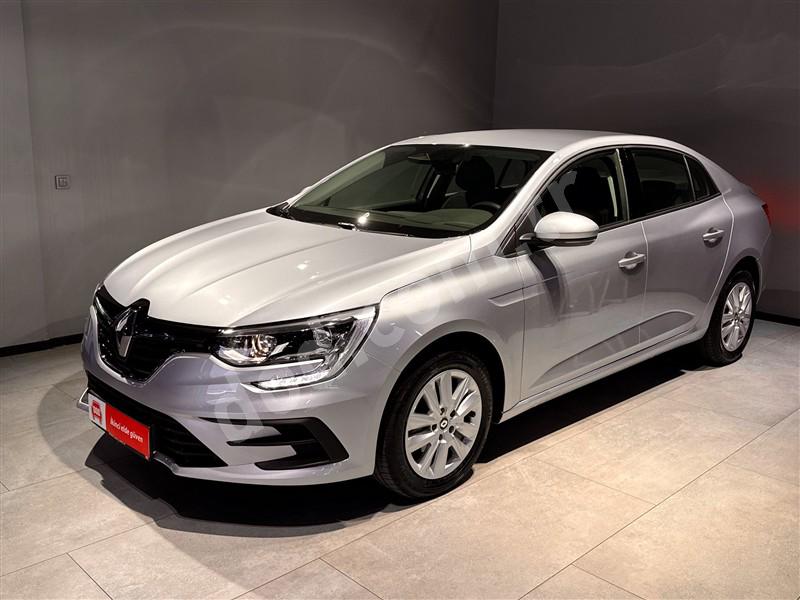 Renault MEGANE 2025 6.653 km 1