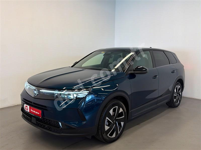 Opel GRANDLAND 2025 15.085 km