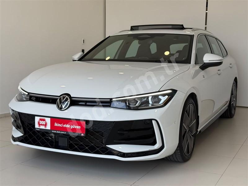 Volkswagen PASSAT 2024 28.957 km