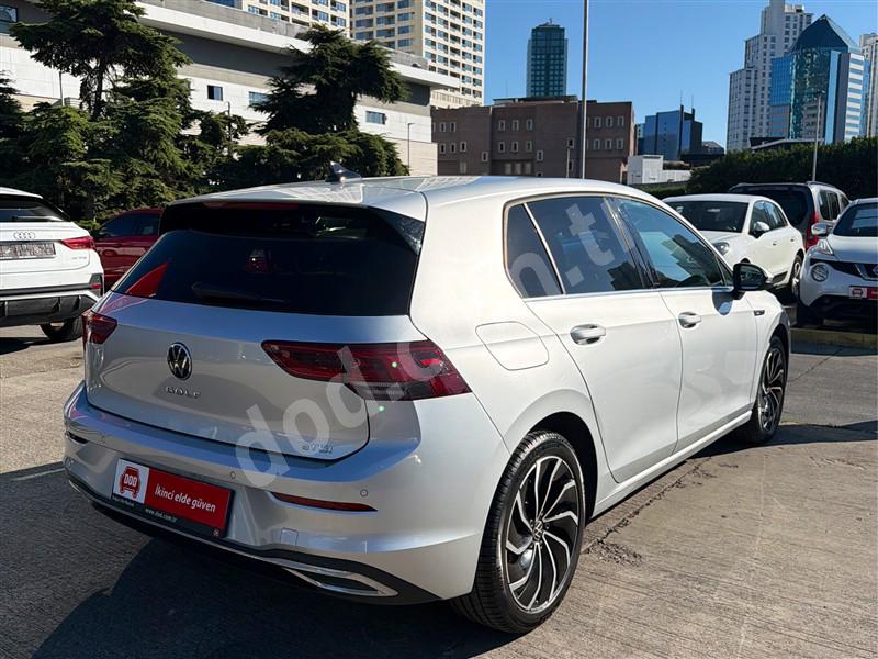 Volkswagen GOLF 2023 73.326 km