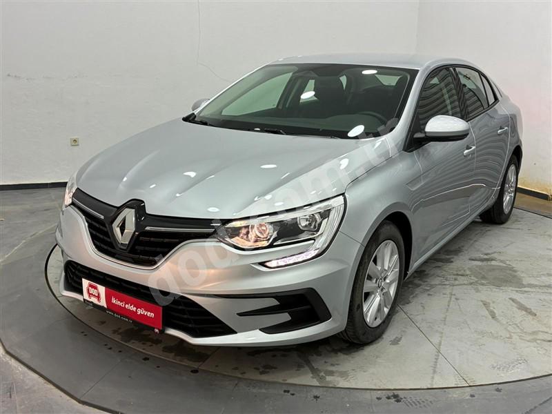 Renault MEGANE 2025 6.001 km