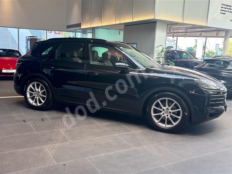 Porsche CAYENNE 2025 862 km 4