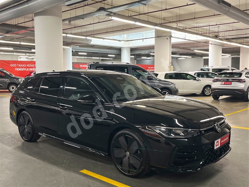 Volkswagen PASSAT 2024 28.505 km 3