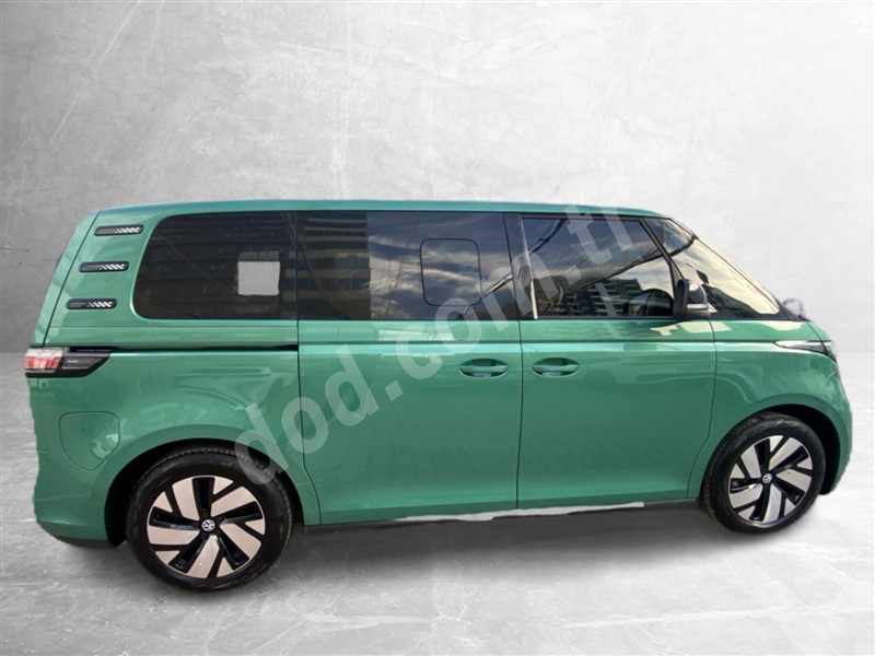 Volkswagen ID. BUZZ PRO KR 210 KW 2024 31.200 km 4