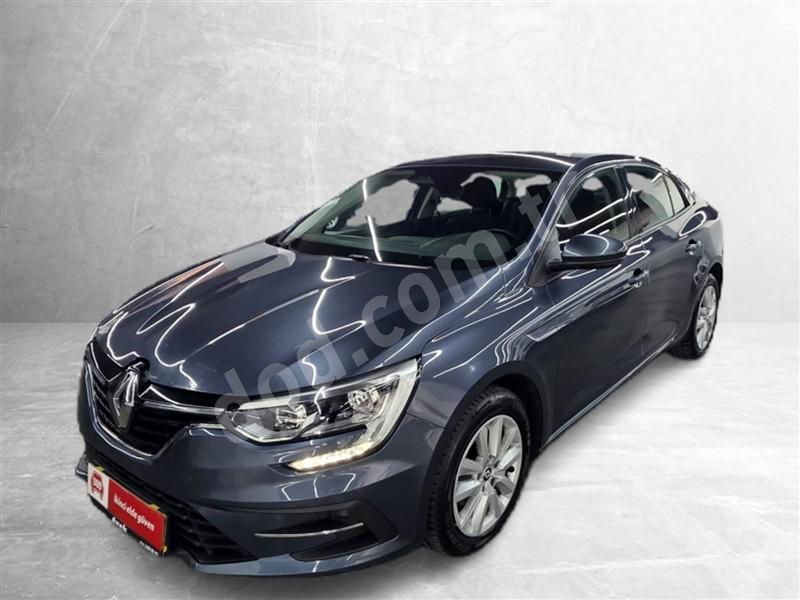 Renault MEGANE 2024 61.347 km