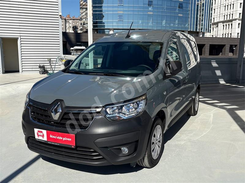 Renault EXPRESS 2025 28.900 km 1