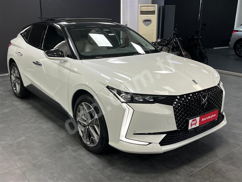 DS DS4 2023 40.055 km 3