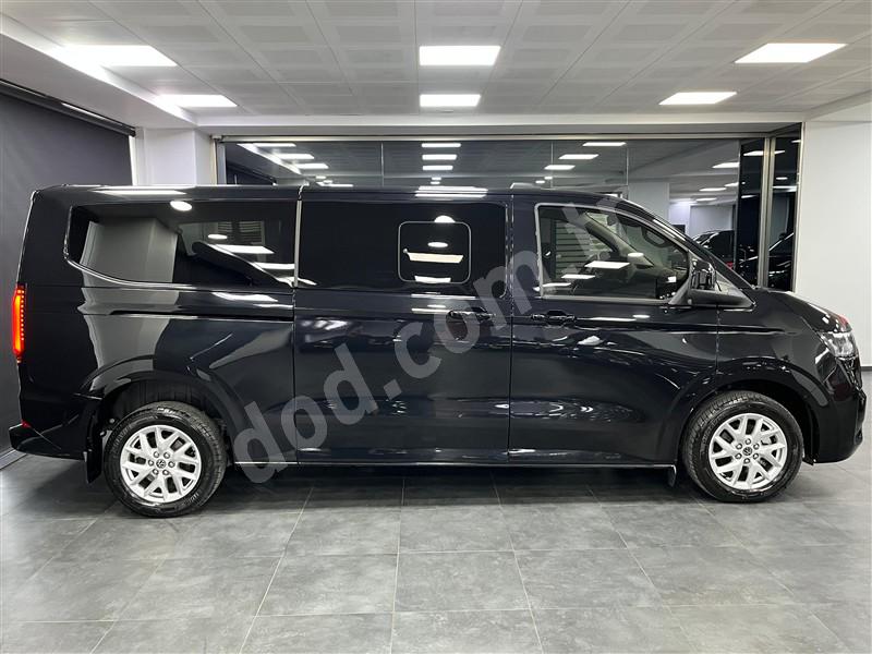 Volkswagen TRANSPORTER CARAVELLE 2025 18.355 km 4