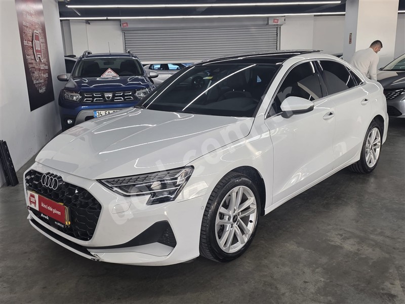 Audi A3 LIMOUSINE 2025 56.314 km