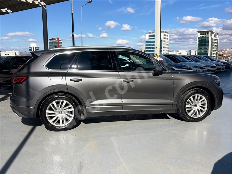 Volkswagen TOUAREG 2024 6.815 km 4