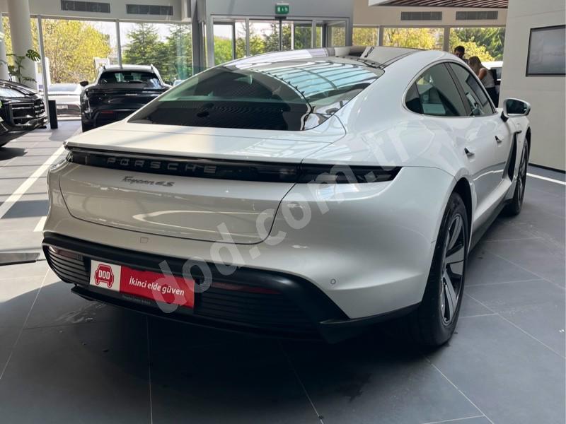 Porsche TAYCAN 4S 2023 51.616 km 5