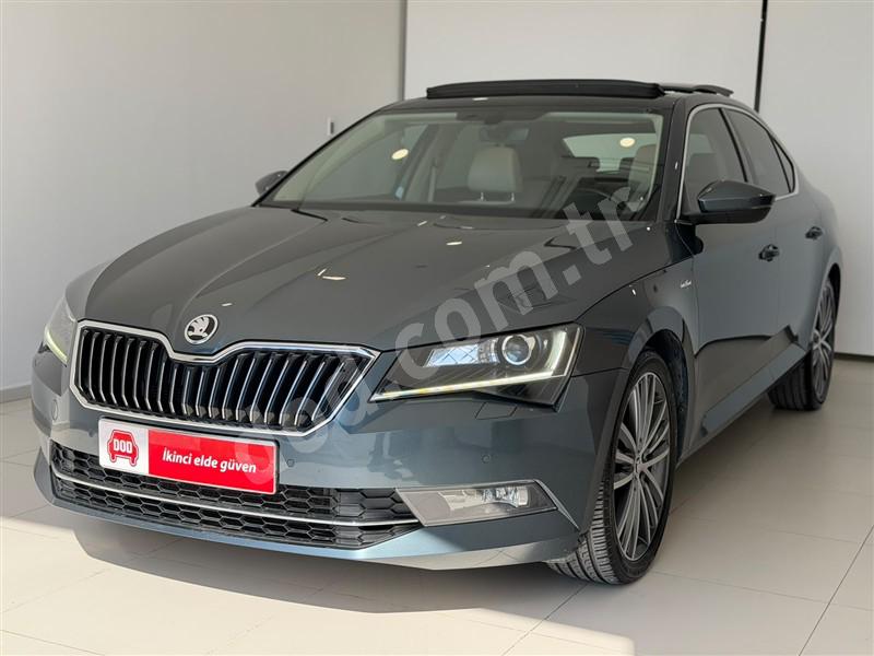 Skoda SUPERB 2019 106.801 km