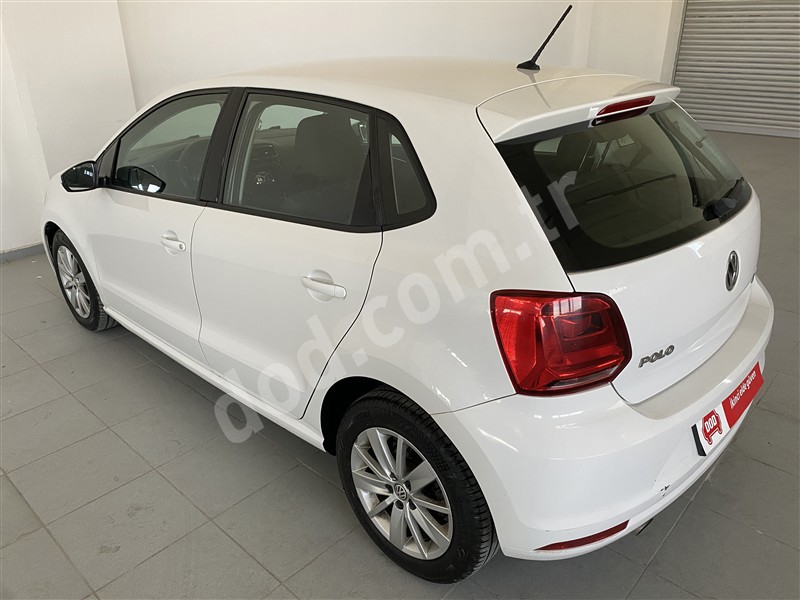 Volkswagen POLO 2016 101.766 km 6