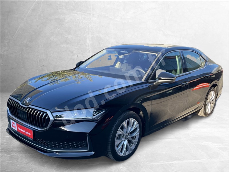 Skoda SUPERB 2025 6.055 km